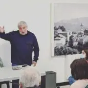 A l’ombre de l’école - L'itinéraire surprenant d'un presque illettré