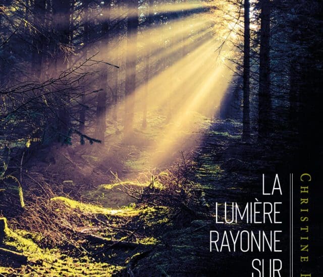 Entretien avec Christine Regard – La lumière rayonne sur les ténèbres